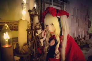 Rating: Safe Score: 0 Tags: 1girl bangs blonde_hair blue_eyes bonnet candle dress indoors lips long_hair red_dress shinku solo upper_body User: admin