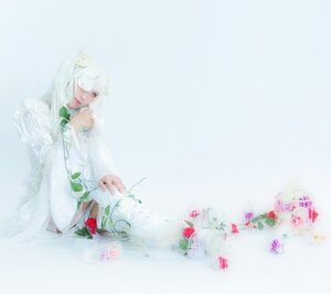 Rating: Safe Score: 0 Tags: 1girl blue_eyes dress flower hair_over_one_eye kirakishou long_hair solo white_hair User: admin