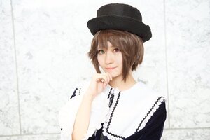 Rating: Safe Score: 0 Tags: 1girl black_headwear brown_hair chain-link_fence eighth_note hat heterochromia lips looking_at_viewer musical_note short_hair smile solo souseiseki User: admin