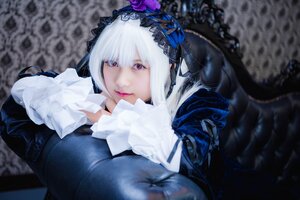 Rating: Safe Score: 0 Tags: 1girl bangs blurry blurry_background closed_mouth depth_of_field flower hairband long_sleeves looking_at_viewer red_eyes rose solo suigintou upper_body white_hair User: admin