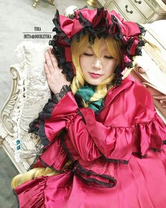Rating: Safe Score: 0 Tags: 1girl blonde_hair bonnet bow bug closed_eyes dress drill_hair frills hina_ichigo musical_note pink_dress shinku solo User: admin