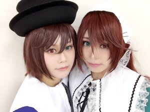 Rating: Safe Score: 0 Tags: 2girls brown_hair closed_mouth green_eyes hat heterochromia lips long_hair looking_at_viewer multiple_cosplay multiple_girls red_eyes short_hair siblings sisters smile souseiseki striped striped_background suiseiseki tagme twins vertical_stripes User: admin