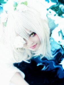 Rating: Safe Score: 0 Tags: 1girl bangs blurry blurry_background blurry_foreground depth_of_field flower kirakishou lips looking_at_viewer nose solo white_flower white_hair yellow_eyes User: admin