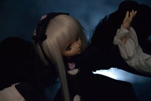 Rating: Safe Score: 0 Tags: 1girl bangs black_dress blonde_hair doll dress flower gothic_lolita lolita_fashion long_hair long_sleeves looking_at_viewer rose shinku solo suigintou underwear User: admin