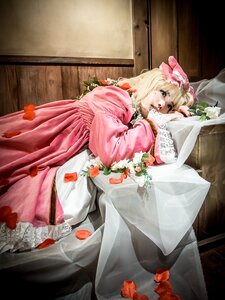 Rating: Safe Score: 0 Tags: 1girl blonde_hair blue_eyes bouquet bow dress flower hair_bow pink_bow pink_dress rose solo User: admin