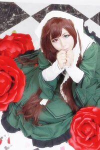 Rating: Safe Score: 0 Tags: 1boy argyle argyle_background argyle_legwear checkered checkered_background checkered_floor chess_piece flower hands_clasped heterochromia lips lying perspective pink_rose red_flower red_rose rose solo suiseiseki thorns tile_floor tiles yellow_rose User: admin