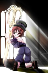 Rating: Safe Score: 0 Tags: 1girl brown_hair full_body green_eyes hat heterochromia image kneeling long_sleeves looking_at_viewer looking_back short_hair solo souseiseki User: admin