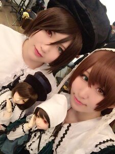 Rating: Safe Score: 0 Tags: 4girls 6+girls brown_hair bug green_eyes hat heterochromia insect long_hair looking_at_viewer multiple_cosplay multiple_girls red_eyes smile souseiseki suiseiseki tagme top_hat twins User: admin