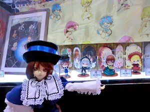 Rating: Safe Score: 0 Tags: blonde_hair blue_eyes blue_hair brown_hair doll dress hat multiple_boys multiple_dolls multiple_girls photo short_hair souseiseki tagme top_hat User: admin