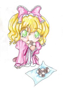 Rating: Safe Score: 0 Tags: 1girl auto_tagged blonde_hair bow chibi cup food green_eyes hair_bow hina_ichigo hinaichigo image pink_bow scarf short_hair solo striped traditional_media User: admin
