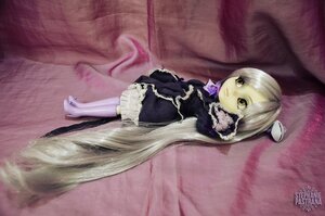 Rating: Safe Score: 0 Tags: 1girl absurdly_long_hair barasuishou bow doll dress frills long_hair long_sleeves nail_polish solo standing very_long_hair yellow_eyes User: admin
