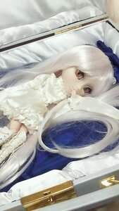 Rating: Safe Score: 0 Tags: 1girl doll dress frills kirakishou long_hair sitting solo very_long_hair white_dress white_hair User: admin
