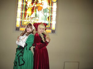 Rating: Safe Score: 0 Tags: 2girls blonde_hair bow brown_hair closed_eyes dress green_dress hair_bow indoors long_hair long_sleeves multiple_cosplay multiple_girls tagme traditional_media window User: admin