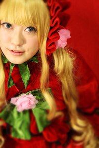 Rating: Safe Score: 0 Tags: 1girl bangs blonde_hair blue_eyes blurry blurry_foreground depth_of_field flower lips long_hair looking_at_viewer rose shinku simple_background smile solo User: admin