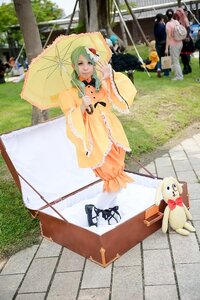 Rating: Safe Score: 0 Tags: 1girl blurry day depth_of_field dress frills hat holding_umbrella kanaria komeiji_koishi outdoors parasol smile solo standing umbrella wide_sleeves User: admin