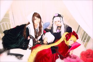 Rating: Safe Score: 0 Tags: 3girls blonde_hair blue_eyes brown_hair curtains dress flower long_hair long_sleeves multiple_cosplay multiple_girls red_eyes rose shinku silver_hair sitting suigintou tagme User: admin