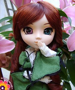 Rating: Safe Score: 0 Tags: 1girl bow brown_hair doll flower green_dress hair_bow hydrangea long_hair looking_at_viewer plant solo suiseiseki upper_body User: admin