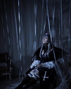 Rating: Safe Score: 0 Tags: 1girl black_legwear cross dark flower forest gothic hair_flower hair_ornament long_hair long_sleeves nature solo suigintou thighhighs User: admin