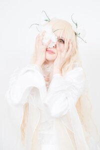Rating: Safe Score: 0 Tags: 1girl bangs blonde_hair blurry depth_of_field hands hands_on_own_face kirakishou lips long_hair long_sleeves looking_at_viewer parted_lips red_lips solo yellow_eyes User: admin