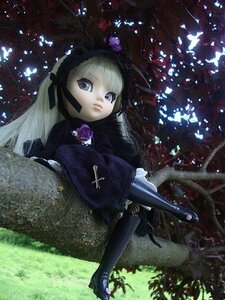 Rating: Safe Score: 0 Tags: 1girl blonde_hair blue_butterfly blue_eyes bug butterfly doll dress flower gothic_lolita insect lolita_fashion long_hair pantyhose sitting solo suigintou User: admin