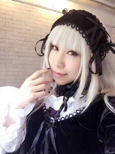 Rating: Safe Score: 0 Tags: 1girl bangs black_dress black_flower black_nails black_ribbon closed_mouth flower gothic_lolita lace lips lolita_fashion long_hair looking_at_viewer nail_polish purple_eyes ribbon rose solo suigintou upper_body white_hair User: admin