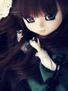 Rating: Safe Score: 0 Tags: 1girl bangs black_hair blue_eyes closed_mouth doll lips long_hair looking_at_viewer nail_polish smile solo suiseiseki User: admin