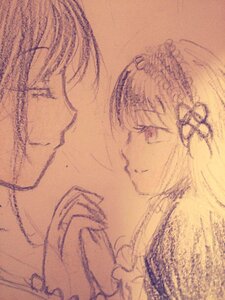 Rating: Safe Score: 0 Tags: 1girl akemi_homura choker closed_mouth flower hair_ornament image long_hair looking_at_viewer monochrome profile simple_background smile solo suigintou User: admin
