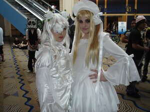 Rating: Safe Score: 0 Tags: 3d blonde_hair flower hat kirakishou lips long_hair looking_at_viewer multiple_girls solo white_flower white_hair white_rose User: admin