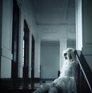 Rating: Safe Score: 0 Tags: indoors kirakishou scenery solo User: admin