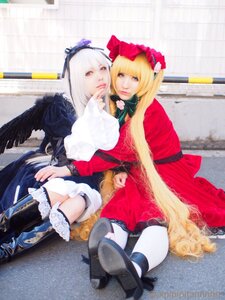 Rating: Safe Score: 0 Tags: 2girls 91076 black_wings blonde_hair boots dress feathers long_hair long_sleeves multiple_cosplay multiple_girls photo realistic red_dress red_eyes shinku silver_hair sitting suigintou tagme wings User: admin