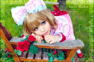 Rating: Safe Score: 0 Tags: 1girl blonde_hair blue_eyes flower hinaichigo red_flower red_rose rose smile solo watermark User: admin