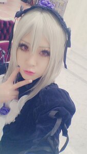 Rating: Safe Score: 0 Tags: 1girl bangs closed_mouth fingernails flower hair_ribbon lips looking_at_viewer nail_polish purple_eyes ribbon rose solo suigintou upper_body white_hair User: admin