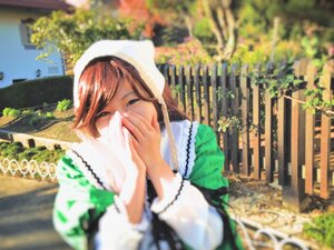 Rating: Safe Score: 0 Tags: 1girl 3d apron blurry blurry_background blurry_foreground brown_hair building day depth_of_field dress outdoors photo photo_background solo suiseiseki User: admin