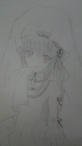 Rating: Safe Score: 0 Tags: 1girl bangs closed_mouth eyebrows_visible_through_hair grey_background image looking_at_viewer monochrome simple_background solo suigintou traditional_media User: admin