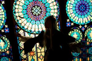Rating: Safe Score: 0 Tags: 1girl abstract akemi_homura akuma_homura black_hair dress feathered_wings flower long_hair magical_girl miki_sayaka solo stained_glass suigintou wings User: admin