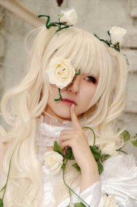 Rating: Safe Score: 0 Tags: 1girl bangs blurry finger_to_mouth flower green_ribbon hair_ornament kirakishou lips long_hair looking_at_viewer one_eye_covered ribbon solo white_flower white_hair white_rose User: admin