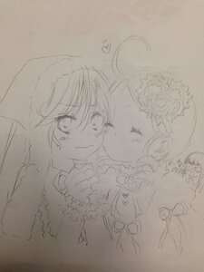 Rating: Safe Score: 0 Tags: ahoge blush fur_trim graphite_(medium) heart hood image kanaria monochrome pair sketch smile suiseiseki traditional_media upper_body yuri User: admin