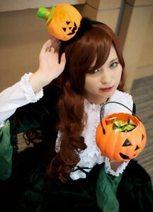 Rating: Safe Score: 0 Tags: 1girl bat brown_hair candy food halloween halloween_costume happy_halloween jack-o'-lantern lantern lips lollipop long_hair long_sleeves pumpkin pumpkin_hair_ornament solo suiseiseki swirl_lollipop trick_or_treat User: admin