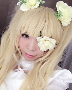 Rating: Safe Score: 0 Tags: 1girl bangs blonde_hair blunt_bangs face flower hair_flower hair_ornament kirakishou leaf lily_(flower) lips long_hair looking_at_viewer portrait smile solo white_flower white_rose User: admin
