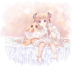 Rating: Safe Score: 0 Tags: 1girl anklet bad_anatomy barefoot blonde_hair blue_eyes blush doll_joints feet hair_ribbon image jewelry joints kunkun long_hair long_sleeves ribbon rozen_maiden shinku sitting smile solo stuffed_animal twintails very_long_hair yugusa_yuube User: admin