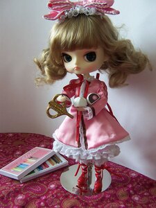 Rating: Safe Score: 0 Tags: 1girl blonde_hair blue_eyes bow doll dress flower frills hair_ribbon hinaichigo looking_at_viewer medicine_melancholy puffy_short_sleeves puffy_sleeves red_dress ribbon short_hair solo User: admin