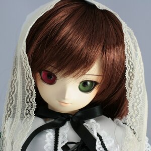Rating: Safe Score: 0 Tags: 1girl bangs brown_hair closed_mouth doll frills green_eyes lace lace_trim looking_at_viewer portrait red_eyes ribbon simple_background smile solo suiseiseki User: admin