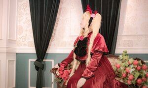 Rating: Safe Score: 0 Tags: 1girl blonde_hair curtains dress flower hair_ornament indoors long_hair long_sleeves red_dress rose shinku solo twintails window User: admin
