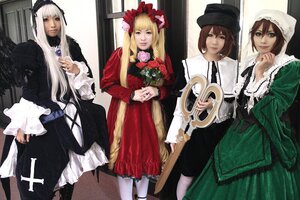 Rating: Safe Score: 0 Tags: 4girls 5girls blonde_hair blue_eyes brown_hair dress green_dress hat long_hair long_sleeves looking_at_viewer multiple_cosplay multiple_girls pantyhose shinku short_hair souseiseki suiseiseki tagme User: admin