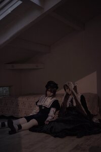Rating: Safe Score: 0 Tags: 2girls book dress hat indoors long_sleeves multiple_cosplay multiple_girls short_hair sitting tagme User: admin