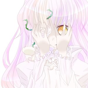 Rating: Safe Score: 0 Tags: 1girl bangs dress frills green_ribbon hair_ornament hair_ribbon image kirakishou long_hair long_sleeves ribbon simple_background solo upper_body white_background white_hair User: admin