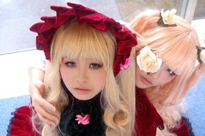Rating: Safe Score: 0 Tags: 2girls bangs blonde_hair blue_eyes bug butterfly flower hair_ornament insect kirakishou lips long_hair looking_at_viewer multiple_girls rose shinku solo User: admin