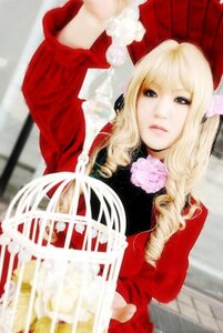 Rating: Safe Score: 0 Tags: 1girl blonde_hair blue_eyes blurry blurry_foreground depth_of_field long_hair long_sleeves photo shinku solo User: admin