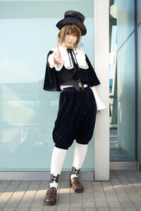 Rating: Safe Score: 0 Tags: 1girl androgynous blonde_hair blue_eyes capelet hat solo souseiseki standing top_hat white_legwear User: admin