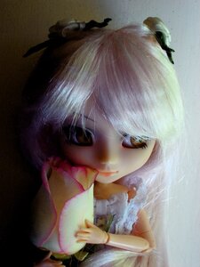 Rating: Safe Score: 0 Tags: 1girl bracelet crossed_arms doll dress jewelry kirakishou long_hair looking_at_viewer solo User: admin